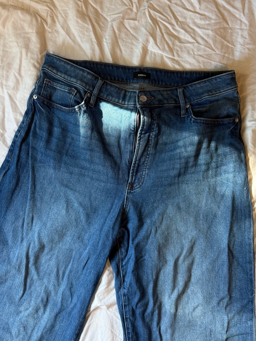 Express Women’s Blue Relaxed Fit Jeans